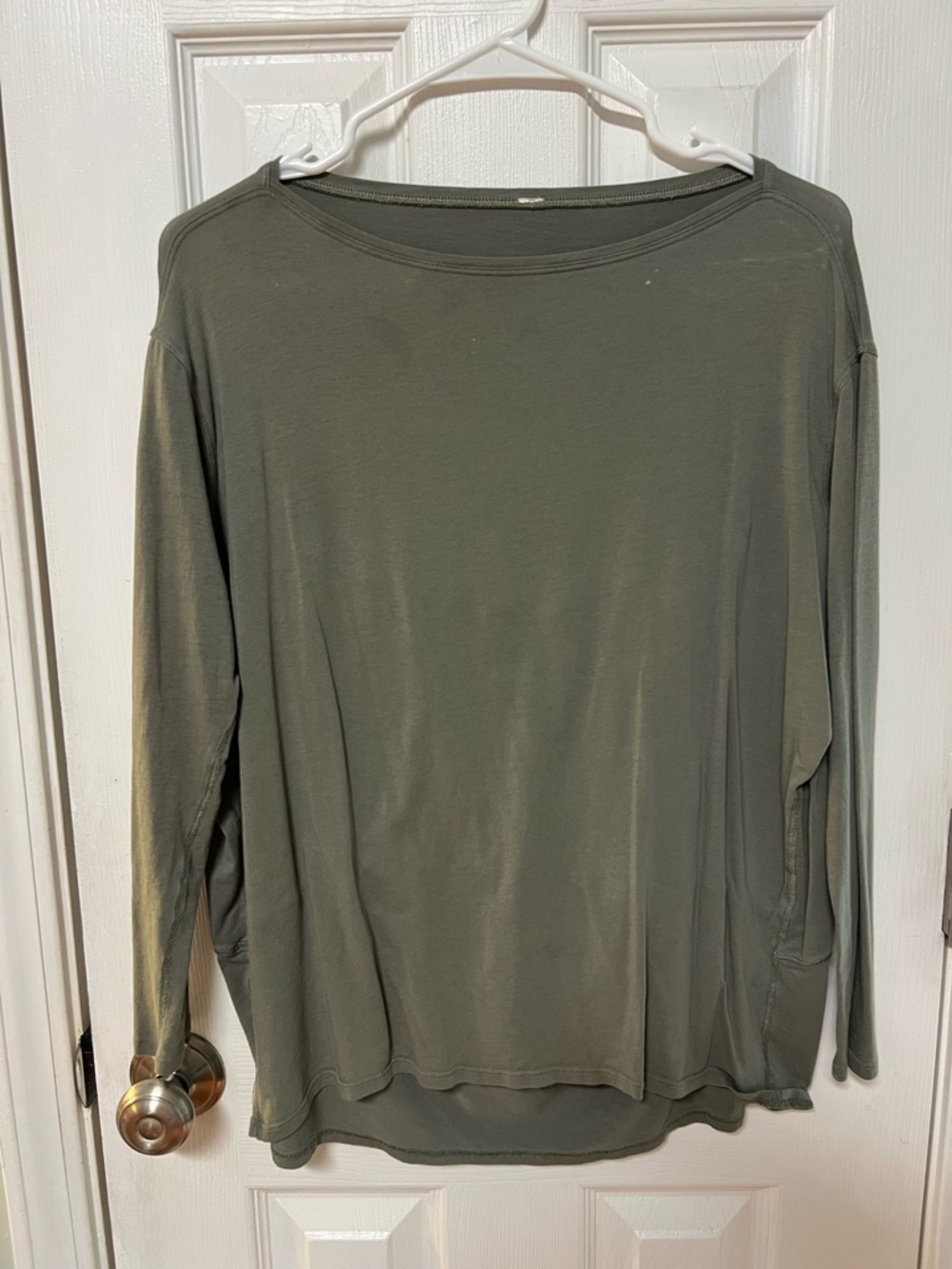 Lululemon Back in Action Olive Green Long-Sleeve Women's Top